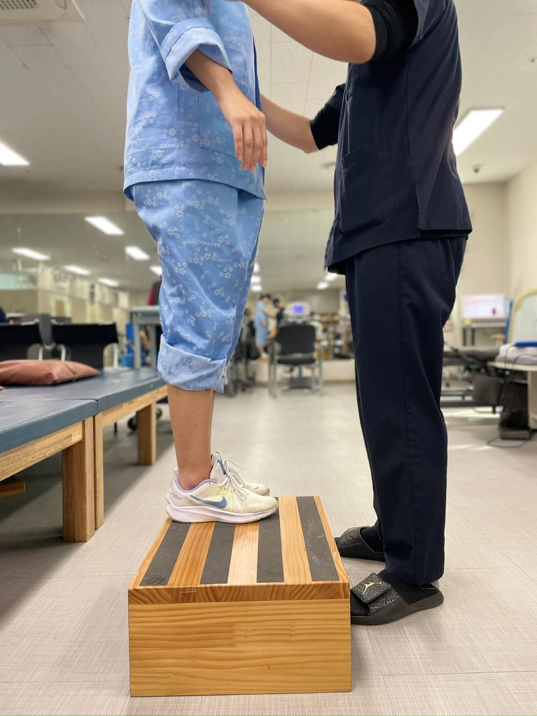 /assets/images/treatments/MATT／GAIT/matt／gait-3.jpg